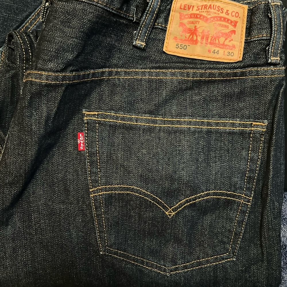 Men’s Levi’s 550 44x30 Dark